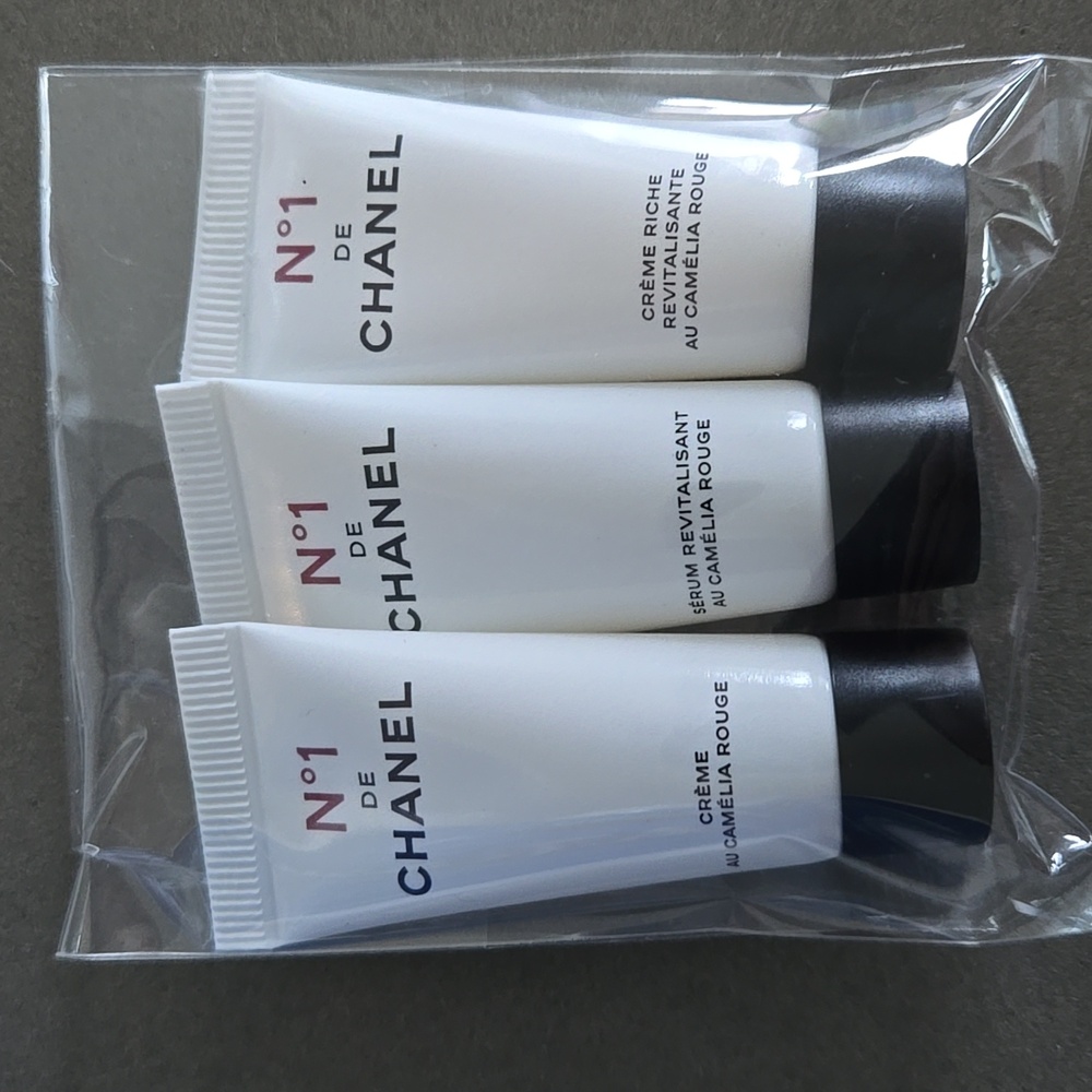 New Never Used CHANEL No.1 Skincare Set Chanel Creme , Serum, Riche Creme